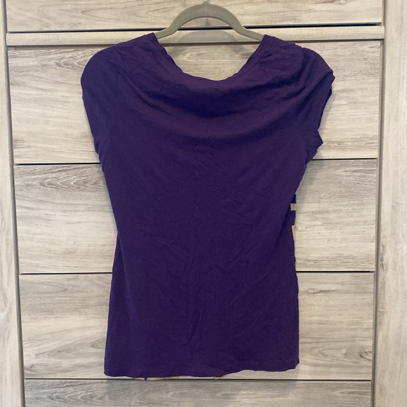 Express Tee - Picture 2 of 3